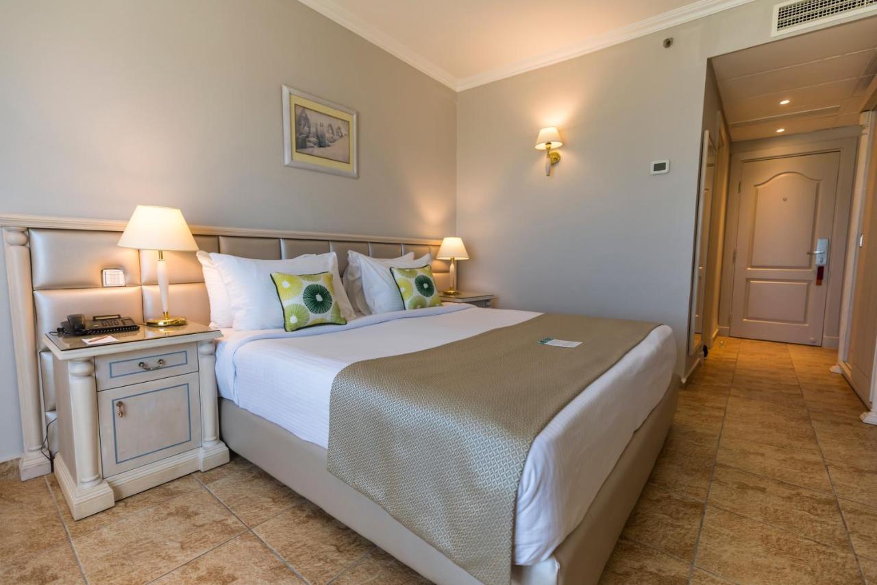 Hotel Sunrise Alex Avenue 5*