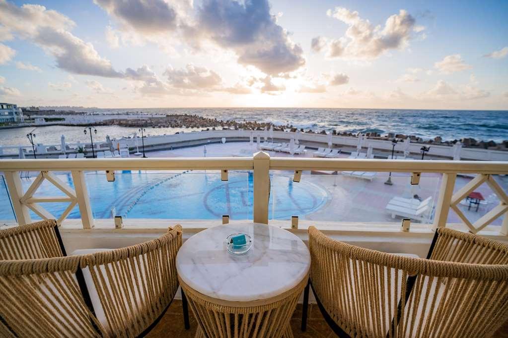 Hotel Sunrise Alex Avenue 5*